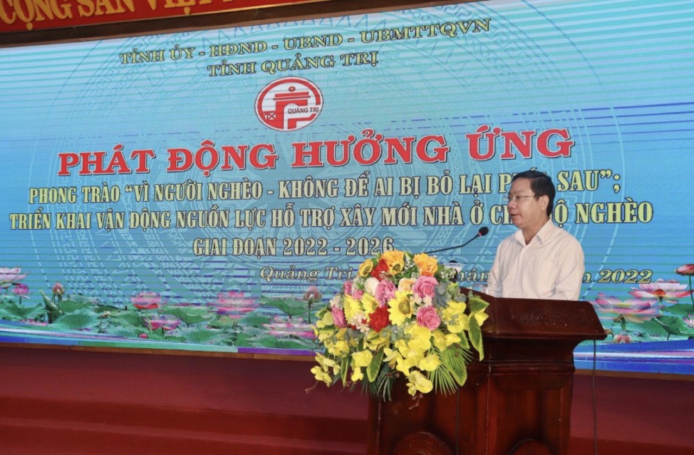 Đồng chí Nguyễn Thế Lập - Chủ tịch Liên đoàn Lao động tỉnh đã có bài phát biểu hưởng ứng phong trào “Vì người nghèo – Không để ai bị bỏ lại phía sau”